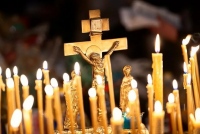 В хабаровских храмах помолятся о погибших в Казани
