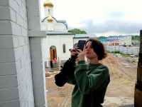 Будущие архитекторы посетили хабаровский храм, созданный в стилистике древнерусской архитектуры