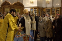 Митрополит Артемий совершил Новогодний молебен в главном храме края