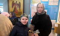 Около тридцати лилий вырастят верующие для Успенского храма