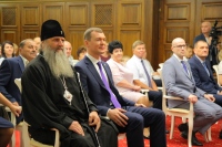 Митрополит Артемий принял участие в церемонии награждения в День семьи, любви и верности