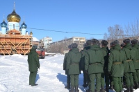 Экскурсия для солдат прошла в Введенском храме
