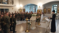 Кадеты посетили Александро-Невский храм во время учебных сборов