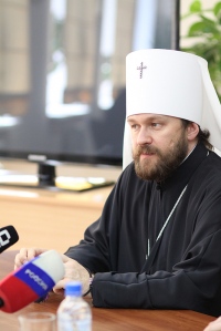Митрополит Иларион: «Каждый язык я изучал с помощью Евангелия»…