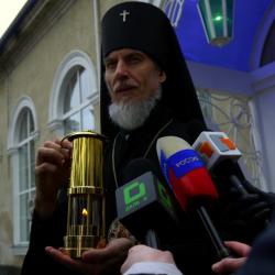 Фоторепортаж:"Тепло Благодатного огня"<br />