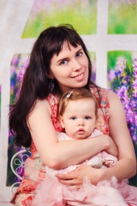Будни многодетной прихожанки: мамина школа, второе высшее и вечерний чай с мужем