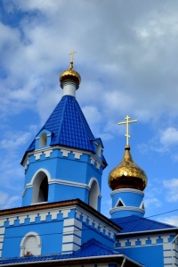 Певица из Москвы выступила в поддержку строительства храма в Переяславке