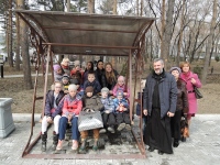 Ученики воскресной школы провели каникулы с пользой