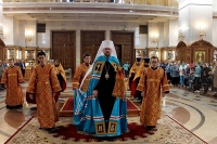 В канун Недели 5-й по Пасхе митрополит Владимир совершил всенощное бдение в Спасо-Преображенском соборе