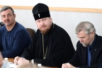 Митрополит Хабаровский и Приамурский Владимир принял участие в пленарном заседании Общественной палаты Хабаровского края