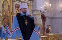 В канун дня памяти святителя Николая, архиепископа Мир Ликийских, чудотворца, глава Приамурской митрополии совершил всенощное бдение с чтением акафиста