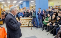 Священнослужители Хабаровской епархии посетили презентацию новой книги экс-губернатора края Виктора Ишаева