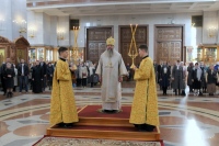 В день рождения кафедрального собора владыка Артемий призвал прихожан хранить эту Святыню