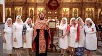Сестричеству милосердия десять лет