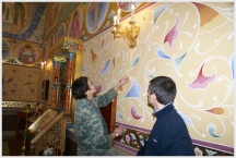 Подготовка домового храма семинарии к престольному празднику (10 апреля 2009 года)