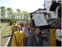 Ежегодный крестный ход со списком Албазинской иконы Божией Матери в Биробиджанской епархии (30 мая 2010)
