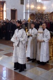 Божественная литургия по чину Василия Великого в Спасо-Преображенском кафедральном соборе. Хиротония во пресвитера и диакона.