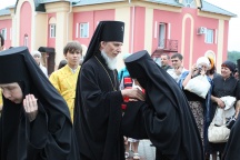 Празднование памяти св.ап.Петра и Павла в Петропавловском женском монастыре Хабаровской епархии. 12 июля 2011г