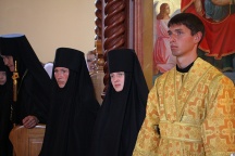 Празднование памяти св.ап.Петра и Павла в Петропавловском женском монастыре Хабаровской епархии. 12 июля 2011г