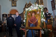 Пояс Пресвятой Богородицы в Покровском храме. г. Уссурийск. 1 ноября 2011 года.