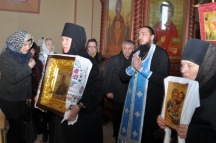 ПУтешествие иконы Божией Матери "Умягчение злых сердец" по приходам Приамурской митрополии. Монастырь - пос. Маяк. 9 ноября 2011г