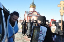 ПУтешествие иконы Божией Матери "Умягчение злых сердец" по приходам Приамурской митрополии. Монастырь - пос. Маяк. 9 ноября 2011г