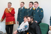 10 января 2012 года в актовом зале Хабаровской духовной семинарии состоялся молодежный Рождественский бал