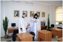 Празднование Богоявления в Хабаровской духовной семинарии ( 19 января 2010 года )