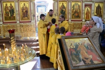 Божественная литургия в Спасо-Преображенском кафедральном соборе 15 октября 2017 г.