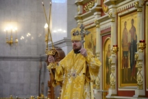 Божественная литургия в Спасо-Преображенском кафедральном соборе 05 ноября 2017 г.