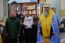 Митрополит Артемий совершил молебен в Успенском соборе по случаю дарения иконы князя Александра Невского 7 ноября 2021 года