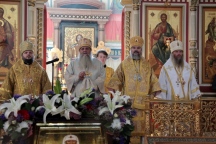 Божественная литургия в день пребывания мощей святителя Тихона в Спасо-Преображенском кафедральном соборе 31 августа 2025 г. Божественная литургия в день пребывания мощей святителя Тихона в Спасо-Преображенском кафедральном соборе 31 августа 2025 г.